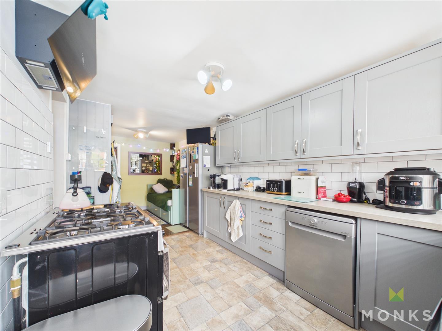 17 Burnell Close, Shrewsbury, SY3 0PW For Sale
